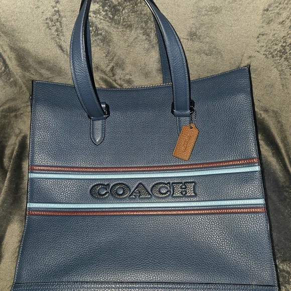 Coach Graham Structured Leather Tote - Picture 6 of 7